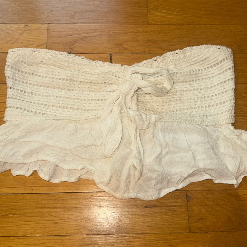 American Eagle strapeless top